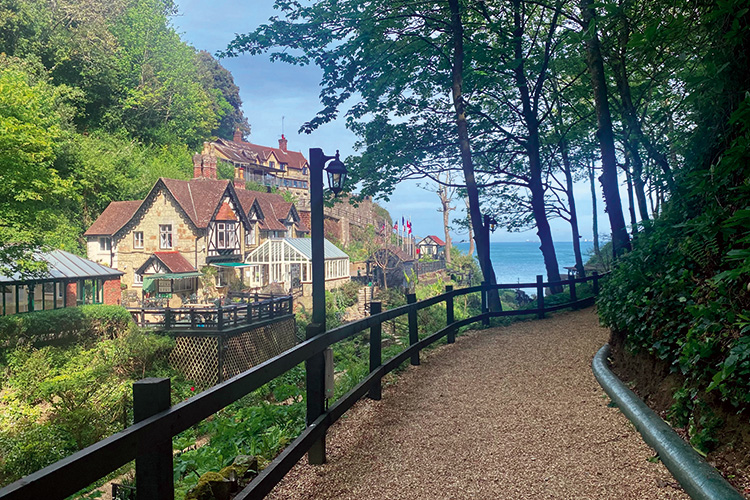 Dog Friendly Days Out - Shanklin Chine