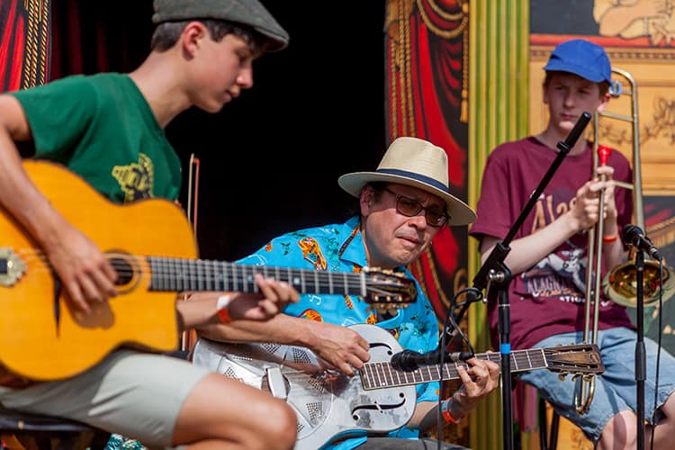 Island Steam Fair - Live Music