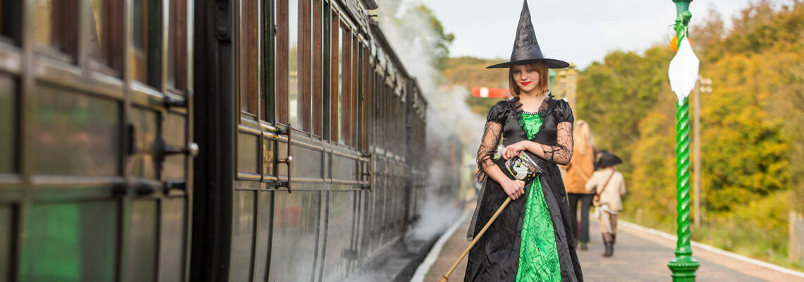 Halloween Events 2022 – Isle of Wight Steam Railway – Wizard Week
