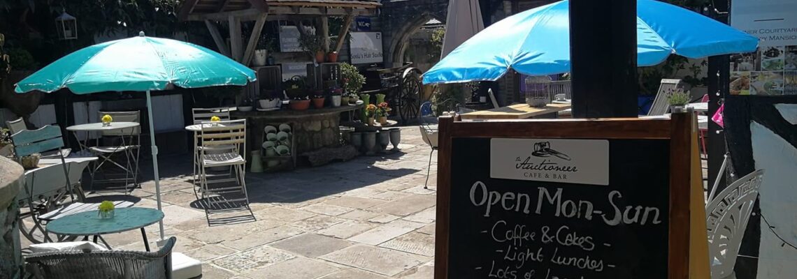 The Auctioneer Wine Bar & Seafood Kitchen