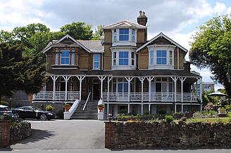 The Belmont Hotel & Restaurant