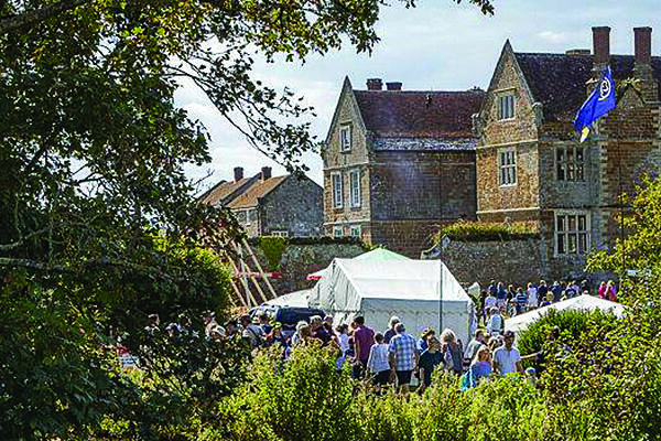 Wolverton Manor Garden Fair